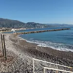 Le Cernuschi Rdc شقة *