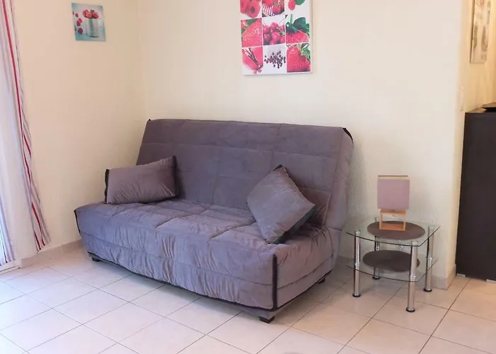 Le Cernuschi Rdc מנטון