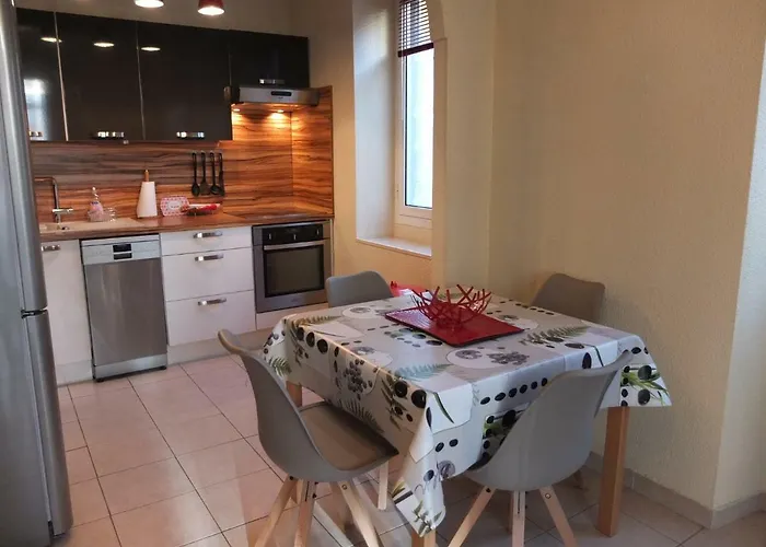 Apartman Le Cernuschi Rdc Menton