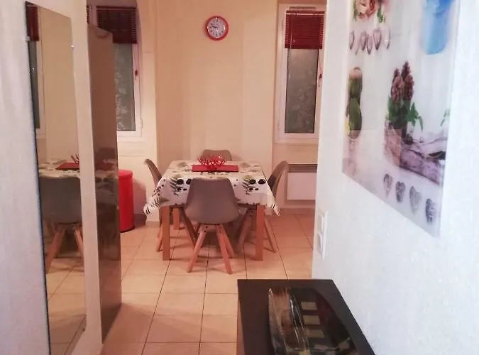 Apartman Le Cernuschi Rdc Menton